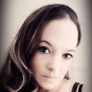 Meet your Posher, Liz